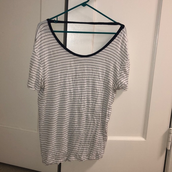 Cotton On Tops - COTTON ON Soft crew neck t shirt w back cut-out